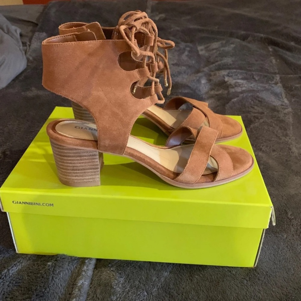 Gianni bini block heels